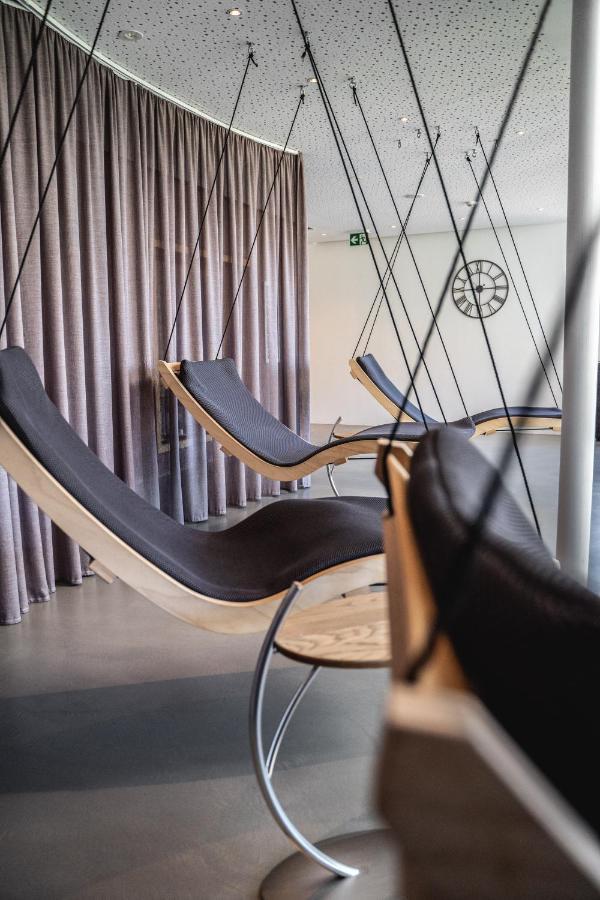 Wellnesshotel Erica Nova Ponente Bagian luar foto