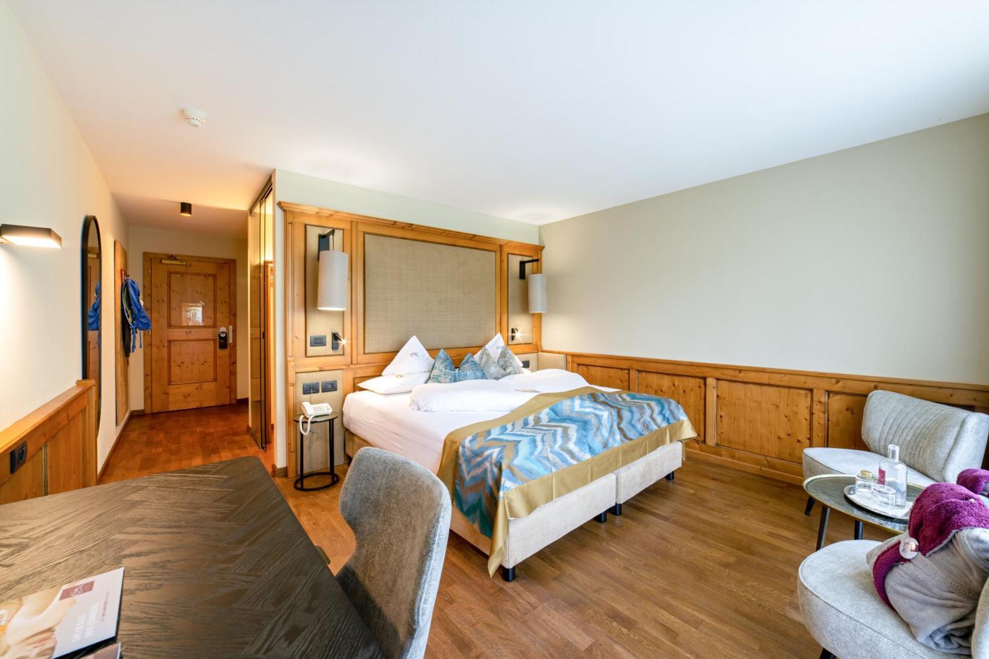 Wellnesshotel Erica Nova Ponente Ruang foto