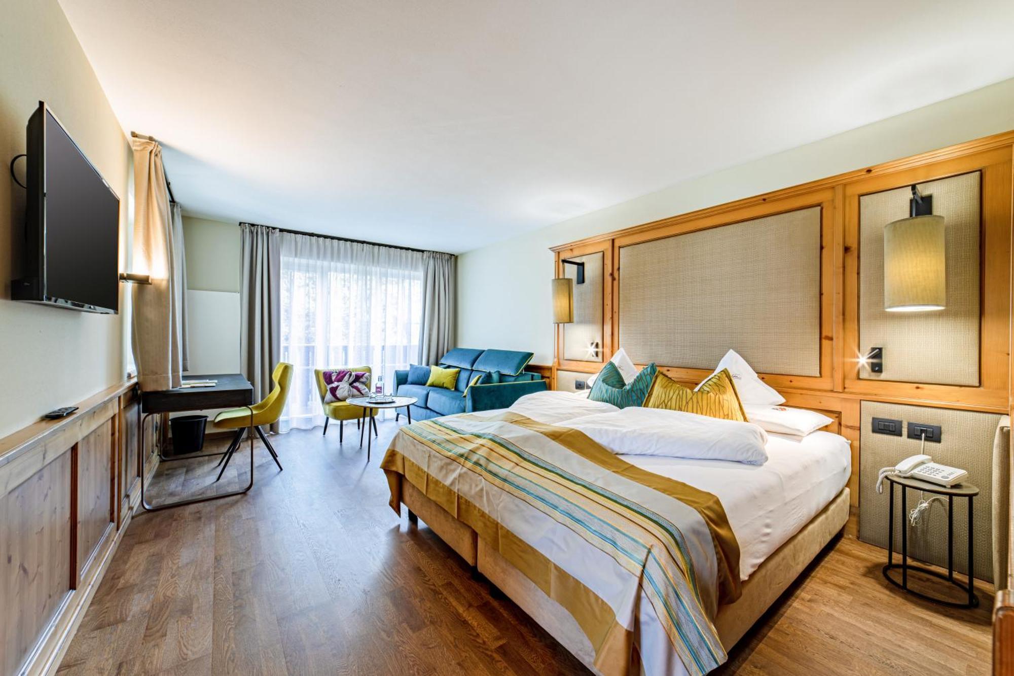 Wellnesshotel Erica Nova Ponente Bagian luar foto